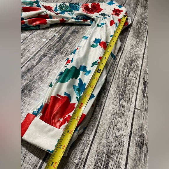 VINTAGE Girls Small? (See measurements) Ice Figure Skating Dress Suit Outfit Uni - Picture 7 of 7